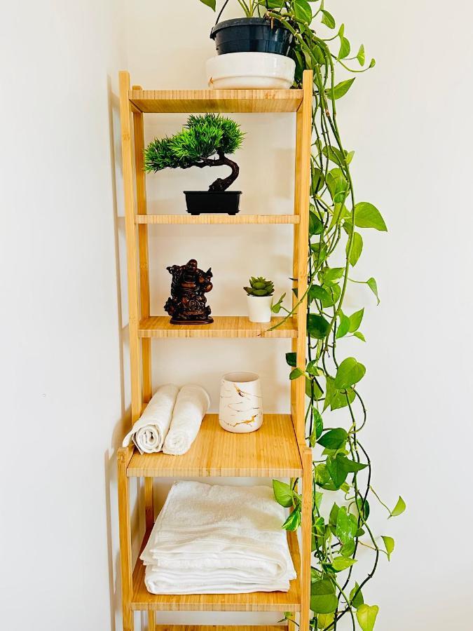 Jabeen'S House Bedroom 1 Безон Екстериор снимка